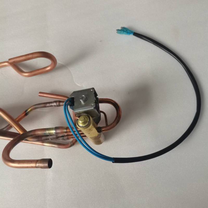 帮客材配 全新原装 P0970142343苏宁小Biu空调KFR-35G/BUF(A1)K 四通阀组件 收前验货高清大图