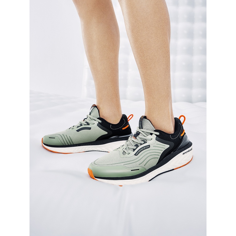 爆沫丨361°男鞋运动鞋2022新款年季休闲雨屏减震跑步鞋男高清大图