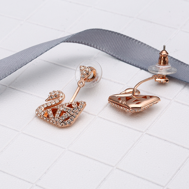 SWAROVSKI 施华洛世奇 人造水晶女士镂空天鹅耳饰轻奢饰品 5358058