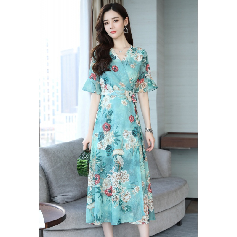 雪纺连衣裙夏装女士新品女韩版系带修身显瘦长裙时尚清新花色裙子