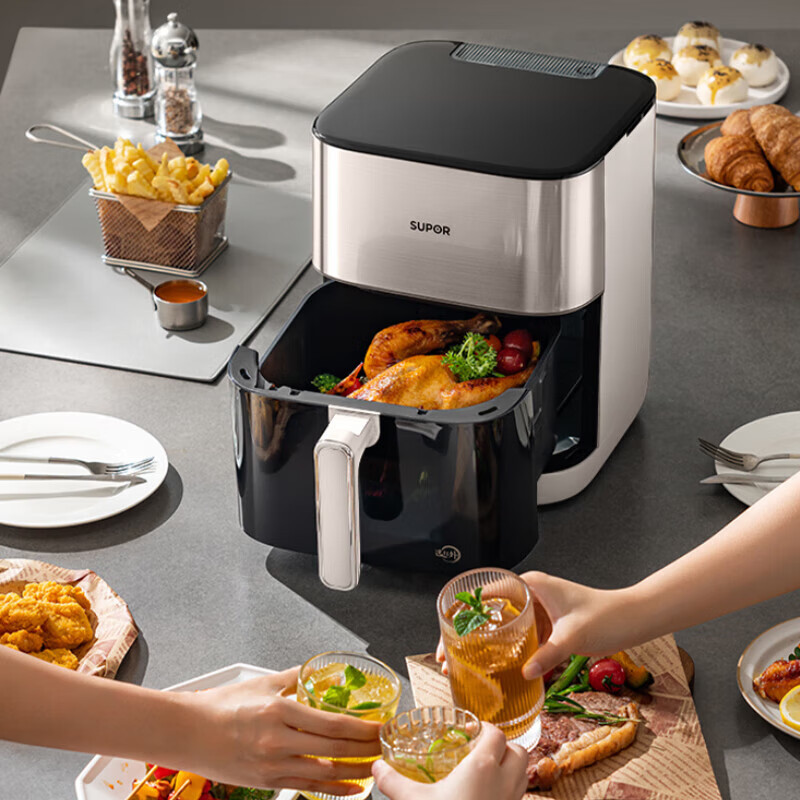苏泊尔(SUPOR)空气炸锅远红外穿透加热6L大容量可视免翻8分钟嫩炸轻音烘烤金属内腔彩屏触控KD60YQ83