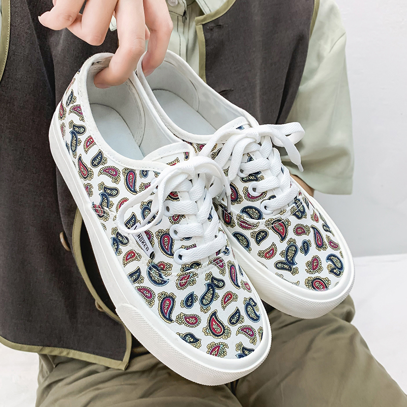 苏宁宜品腰果花满版印花女士帆布鞋潮流百搭视频