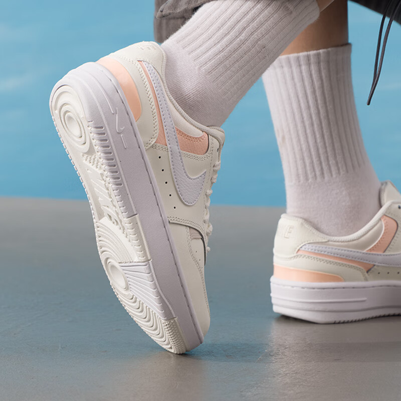 耐克（NIKE）女鞋新款时尚潮流户外休闲鞋耐磨透气低帮休闲鞋板鞋DX9176-120 ZP高清大图