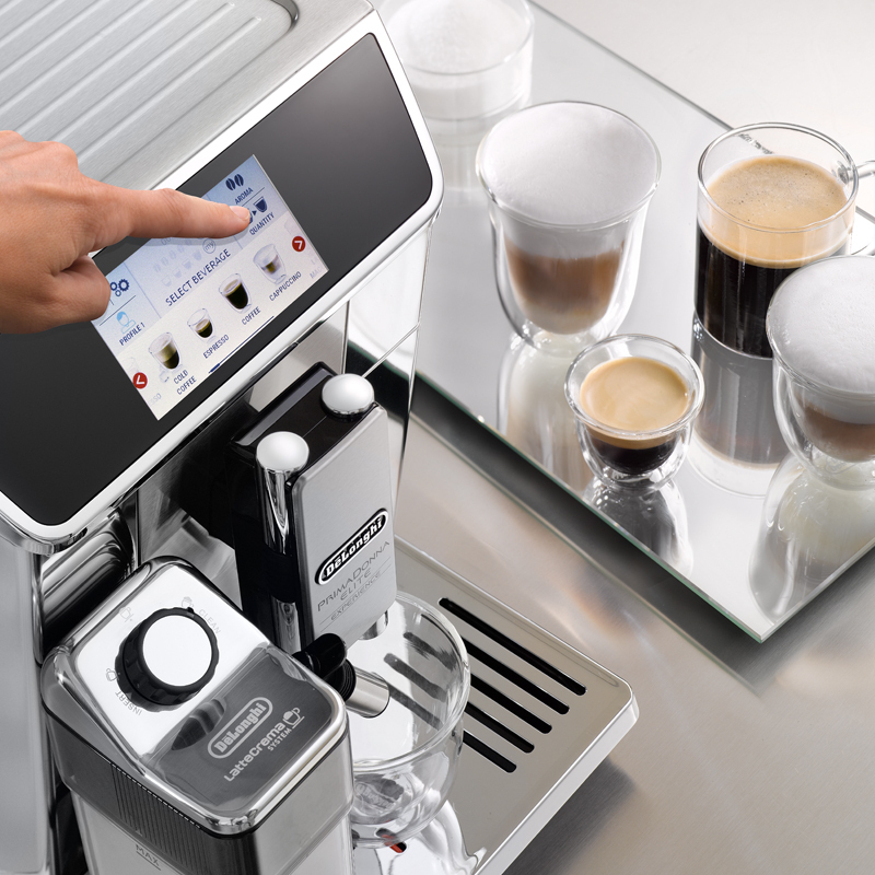 德龙(Delonghi)全自动咖啡机ECAM650.85原装进口一键奶咖记忆个性化定制触摸彩屏手机控制花式意式浓缩
