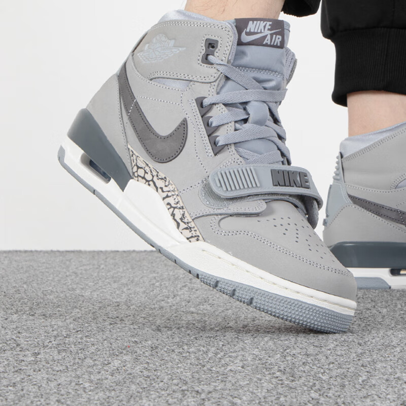 耐克(nike)男鞋子 2023春季新款舒适运动鞋实战训练耐磨休闲篮球鞋 av