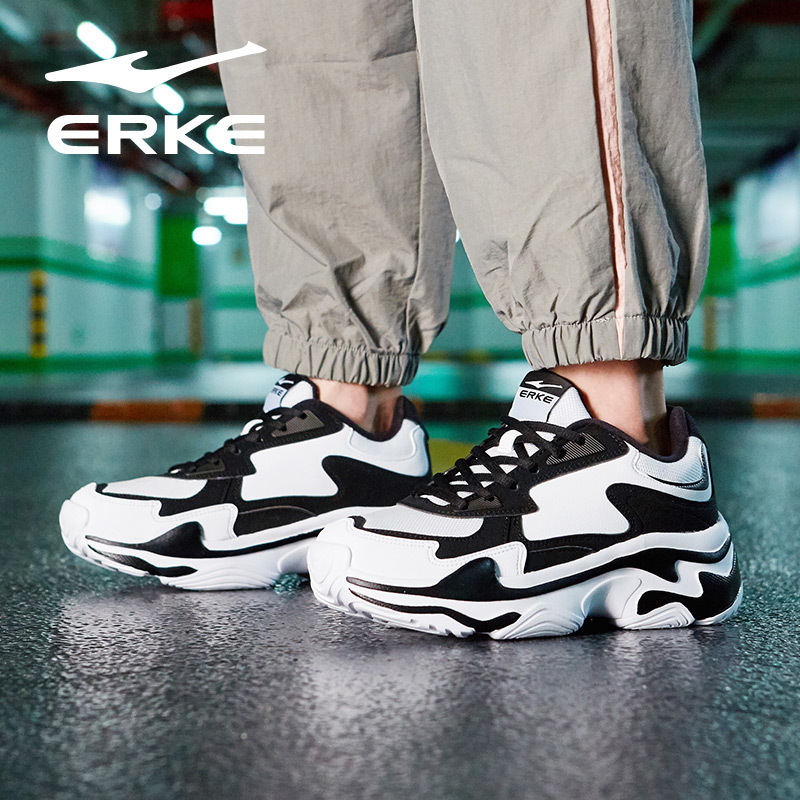 鸿星尔克(ERKE)女鞋老爹鞋新款复古时尚潮流保暖橡胶耐磨休闲运动女士跑步鞋52118303218
