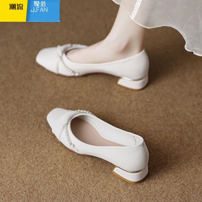 聚范绝美小皮低跟浅口单鞋女2024新款夏季配裙子法式3公分小跟瓢鞋高清大图