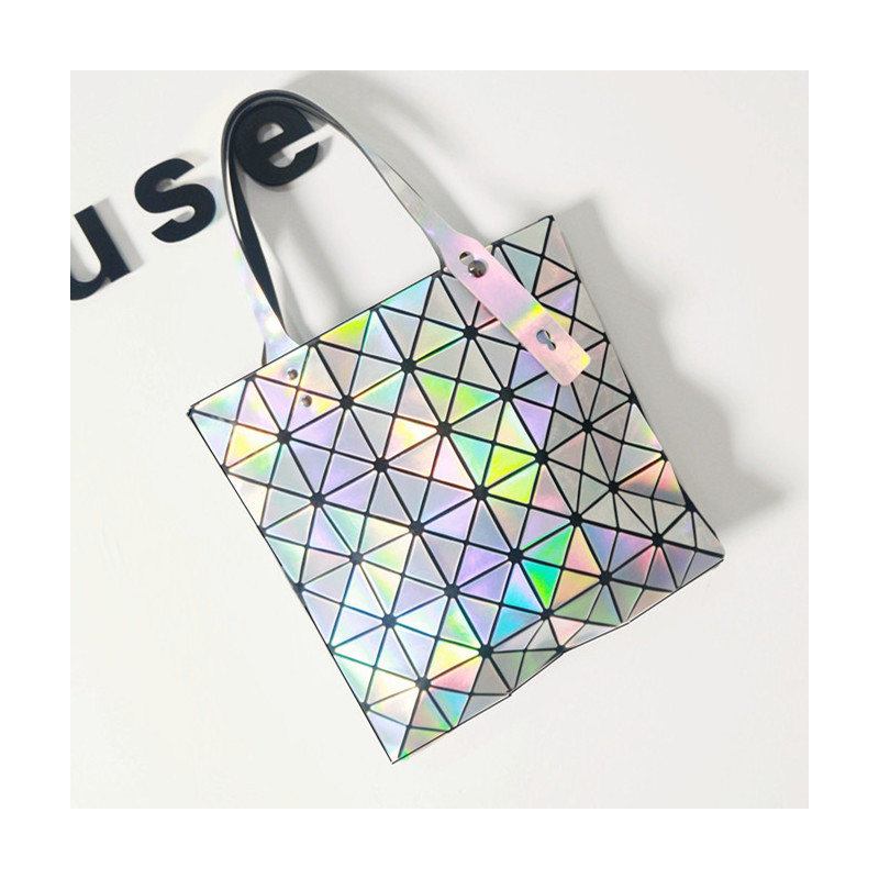 派尼美特日本镭射包2020新款女包几何菱格手提包单肩包时尚折叠女士