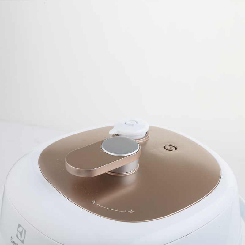 伊莱克斯(ELECTROLUX) 电压力锅-EGPC7201