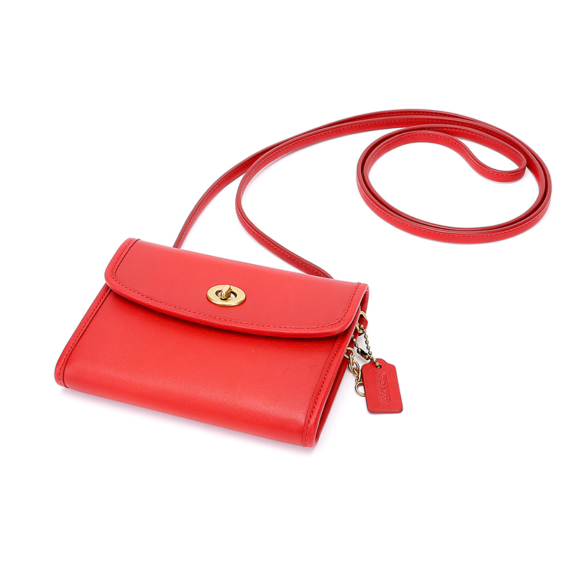 蔻驰 COACH 奢侈品 女士专柜款时尚皮革单肩斜挎包翻盖钱包小号本命年红色 311 B4AQ5