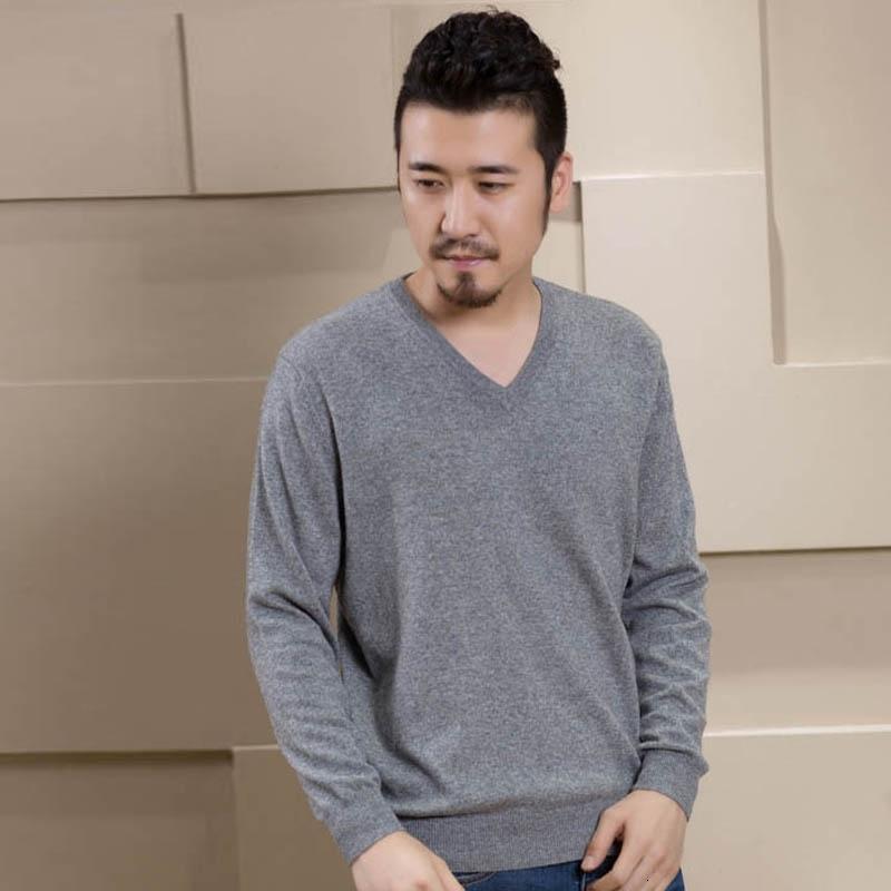 新款秋冬男士羊绒v领常规款宽j松款羊绒衫针织衫提花套头毛衣视频