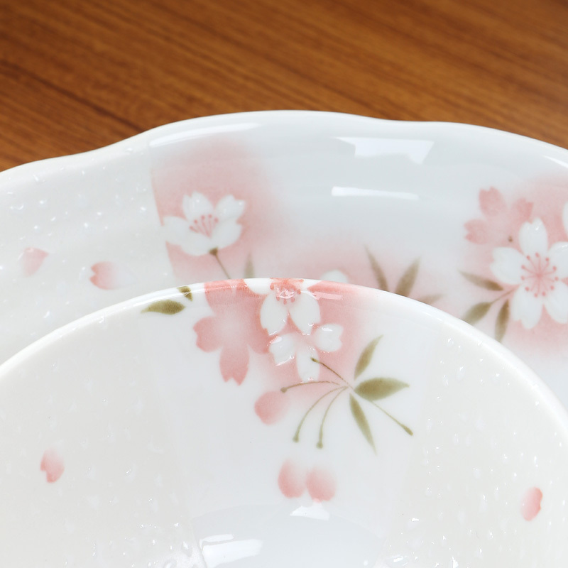 美浓烧樱花陶瓷碗碟盘子套装家用组合简约个性日式餐具12头装