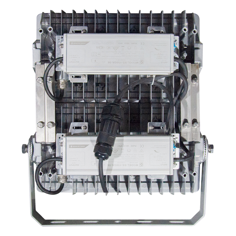 凯瑞CARY 灰色LED防爆灯 KLE5029 2x150W IP66 AC220V 6000K高清大图