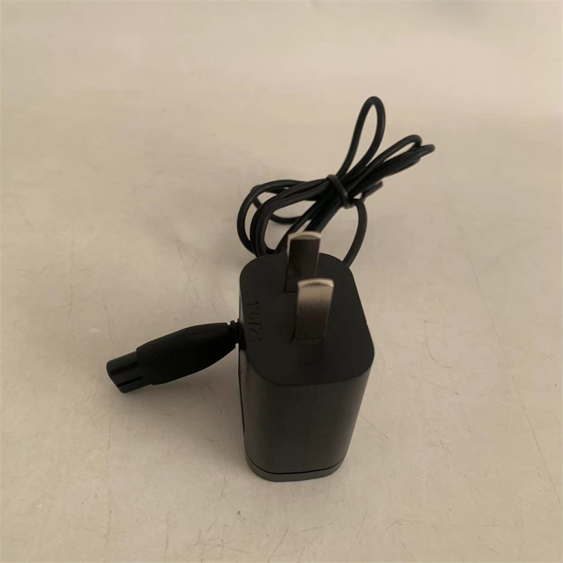 飞利浦电动刮胡剃须刀S100 S102 S106 S108 S110 S116充电器
