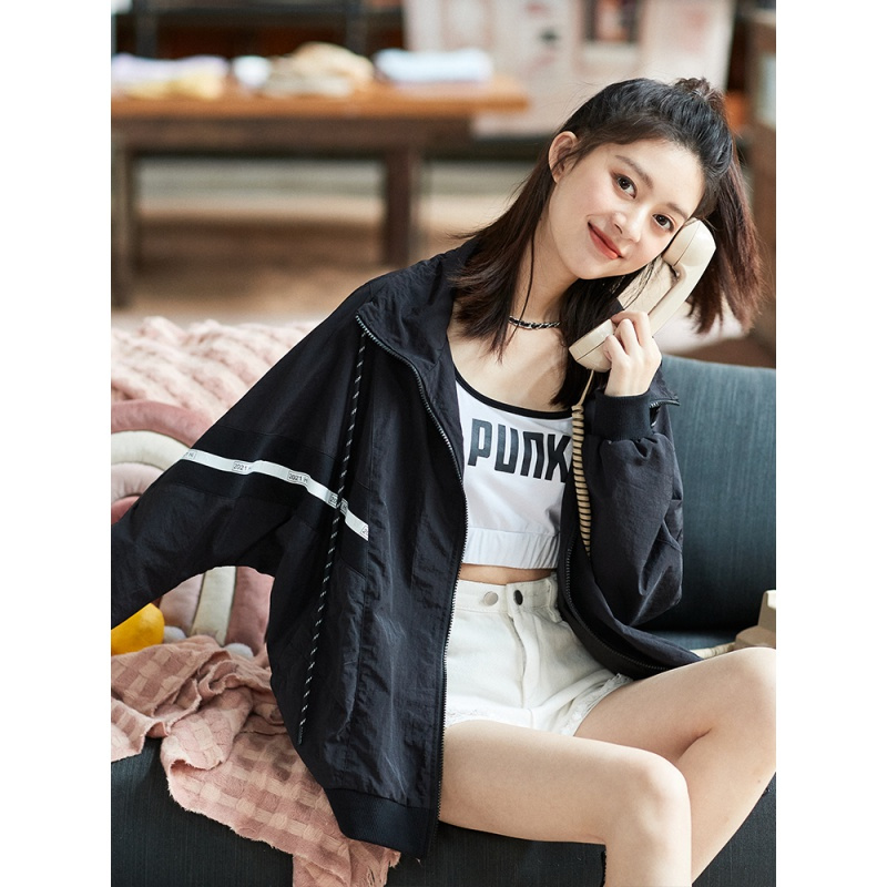 25折价139元唐狮秋新款外套女短款韩版宽松棒球服潮酷百搭休闲上衣