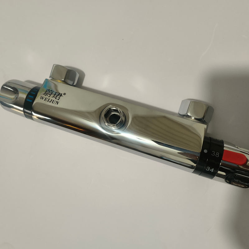 蔚珺铜暗装恒温混水阀龙头通用型个高清大图
