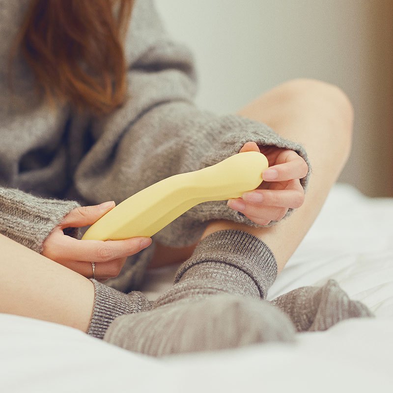 网易春风半月湾震动棒女用自慰器女性高潮自慰棒按摩私处自卫神器