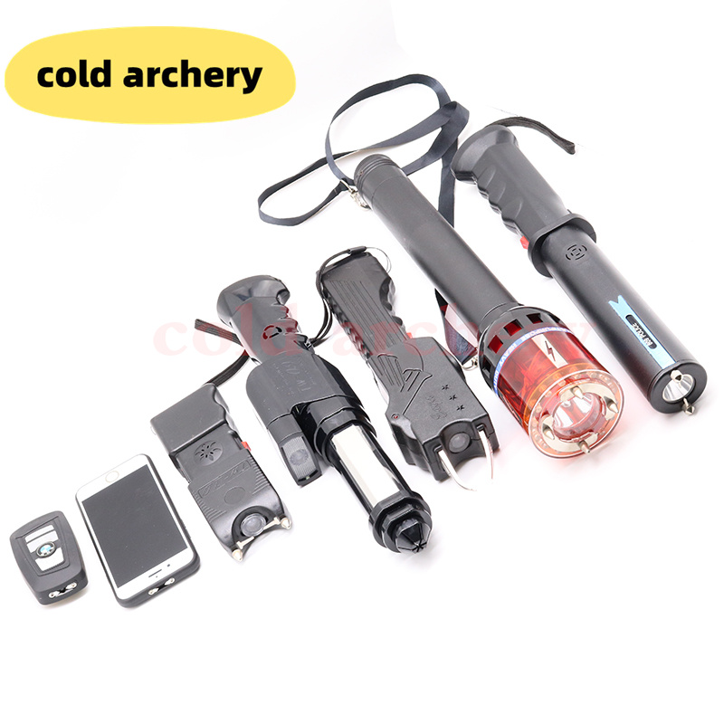 户外强光手电筒自卫武器 报警器大功率电棍手电筒 保安电棍 高压电器 电棒校园小区保安夜行巡逻大款车载手电筒 单身女士防卫高清大图