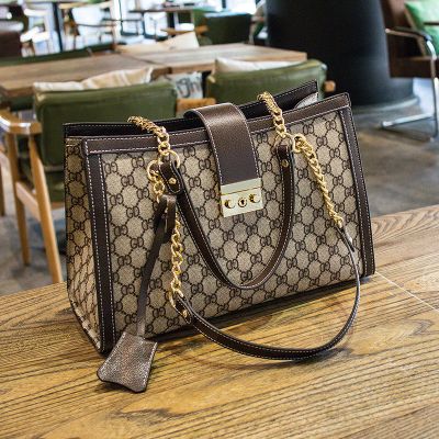 斯妮拉 欧美时尚新款包包女包手提包女斜挎包女百搭质感五金锁扣耐磨防盗大容量链条单肩包女 咖啡色大号