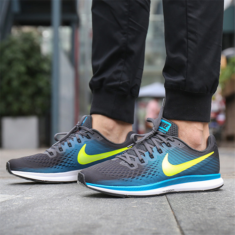 Nike/耐克 男鞋 ZOOM 气垫舒适休闲轻便透气男子跑步鞋 880555