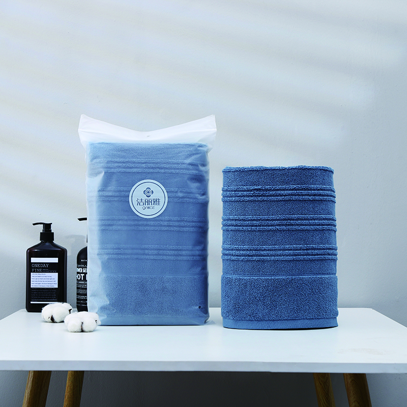 洁丽雅 经典全棉优品浴巾单条EVA袋 70*140cm 380g(白/蓝/灰/粉颜色随机)高清大图