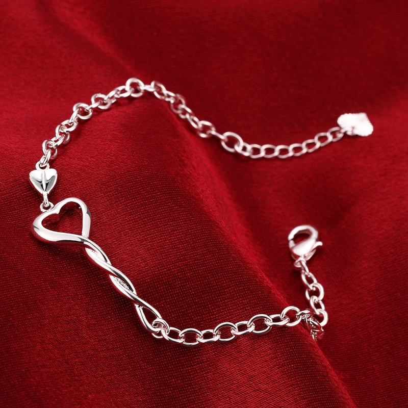 H364Fashion Bracelet 时尚扭曲心型手链欧美外贸镀925纯银女首饰送女朋友七夕情人节礼物