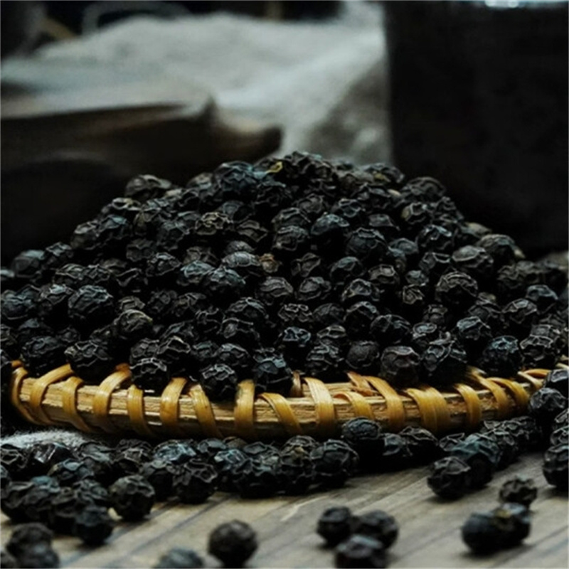 甄选黑胡椒高清大图
