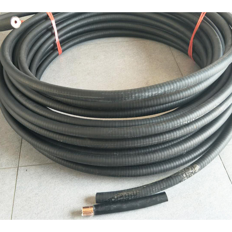 浙通信越 馈线 13/8 米高清大图