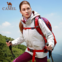 CAMEL骆驼户外冲锋衣 秋冬新款情侣款男女内胆抗起球防静电冲锋衣