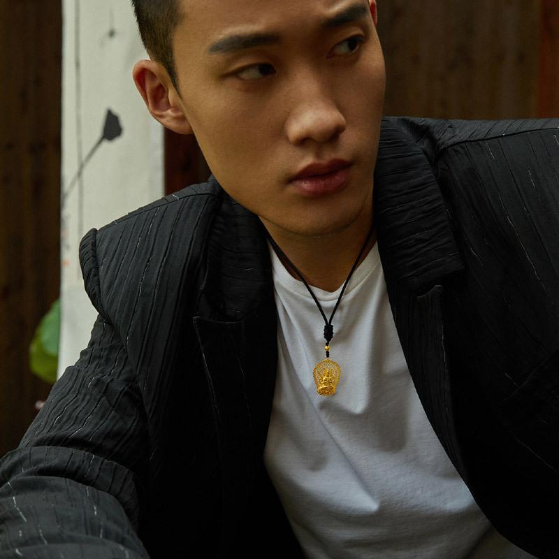 周六福zhouliufu黄金吊坠男士款古法足金999千手观音挂坠官方正品计价