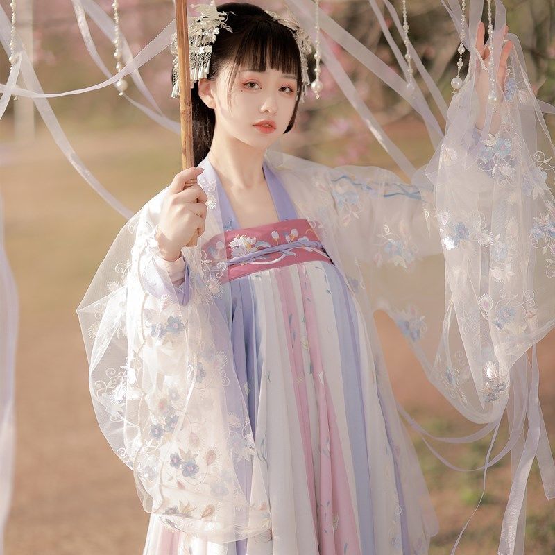 齐胸襦裙套装汉服女刺绣春夏秋款日常白菜襦裙