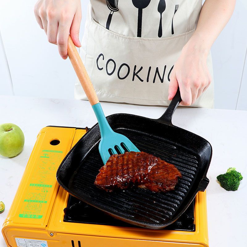 不粘锅铲套装收纳桶装创意烹饪工具木柄硅胶厨具十二件套