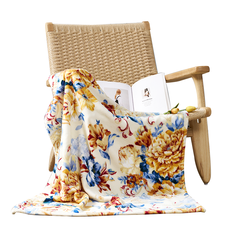 富安娜(FUANNA) 家居多功能法兰绒午休毯 落英缤纷 80*120cm 288g高清大图