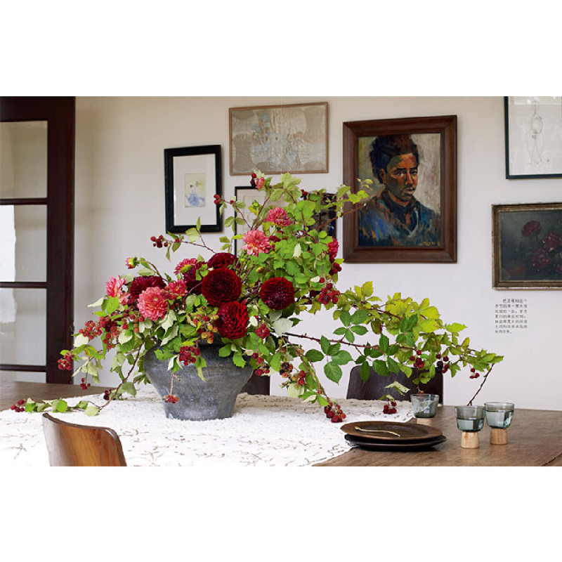 正版新书]把大自然搬回家:居家空间的四季花艺[美] 吴玉明(Ngo高清大图