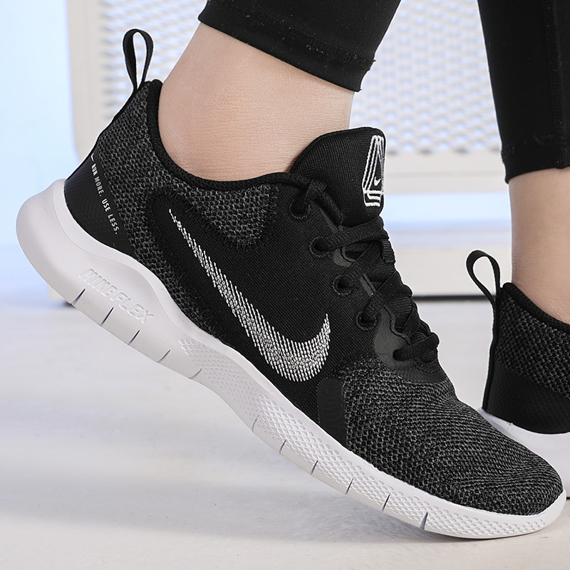 Nike耐克女鞋2021冬季新款运动鞋低帮网面透气耐磨跑步鞋