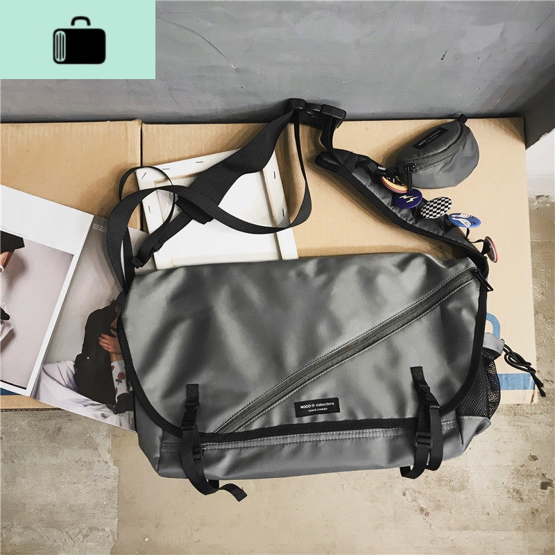 单肩斜挎包男士潮牌工装包大容量挎包2020新款男生包包机能邮差包NEW LAKE 灰色送徽章和挂包