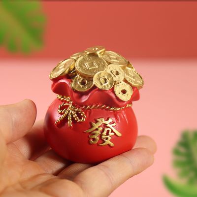 创意车载树脂社会牛哥摆件牛年吉祥物发财牛家居桌面摆件新年礼物福袋