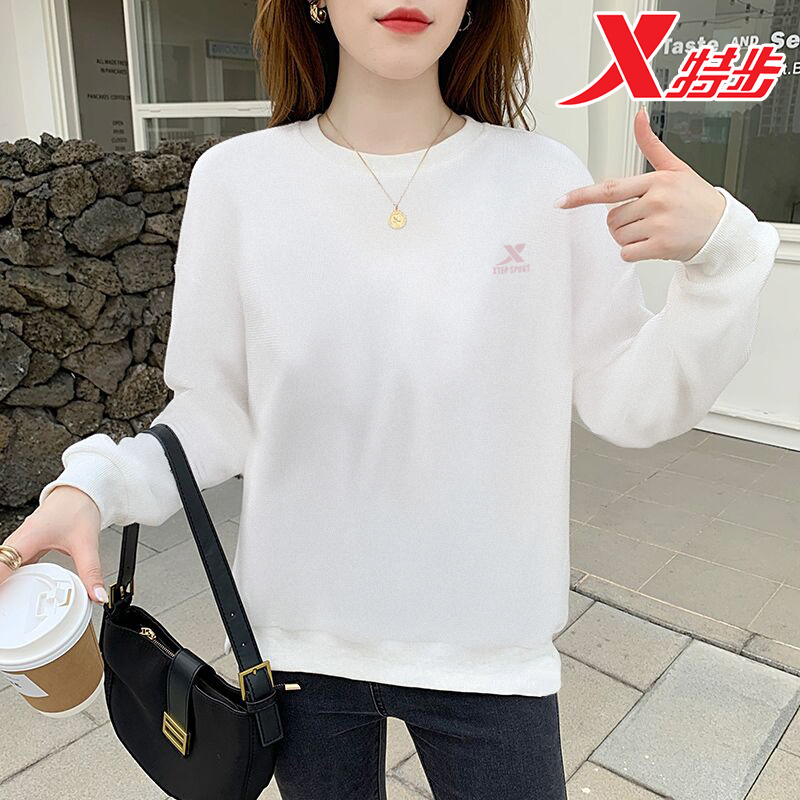 特步卫衣女2022秋季新款圆领套头休闲运动女上衣黑白长袖保暖衣服运动卫衣