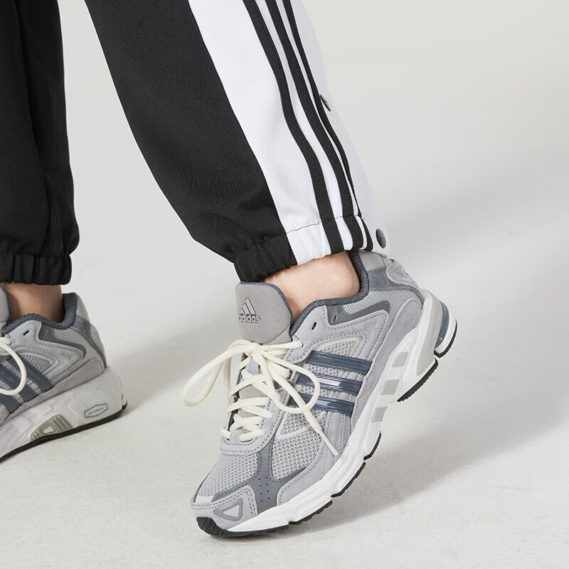 阿迪达斯 (adidas) 三叶草排扣侧开纽扣2023春季新款运动裤跑步卫裤保暖透气裤子休闲收口小脚裤 HY4259