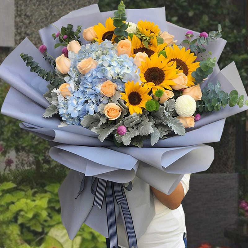 速递6朵向日葵绣球鲜花花束送长辈生日礼物母