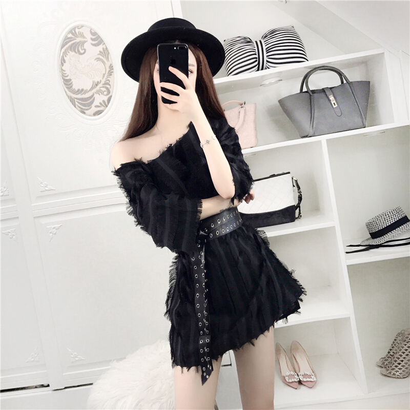 网络直播服装女主播上镜衣服性感夜店露肩清新淡雅仙女连衣裙潮白色均码