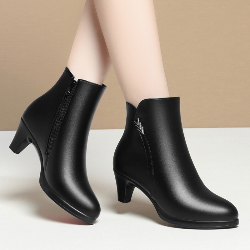 短靴女秋冬新款舒适棉鞋中跟加绒靴子中年女士皮鞋妈妈单靴