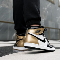 美国正品代购Jordan aj1 HIGH OG“GOLD TOP 3男士黑金鸳鸯运动篮球鞋