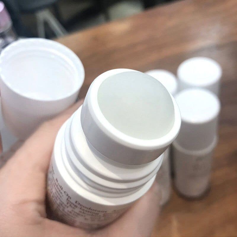 FRESH馥蕾诗止汗清新走珠澄糖止汗露 滚珠香体除异味狐臭 孕妇可用 无酒精 淡香爽肤 75ml图片