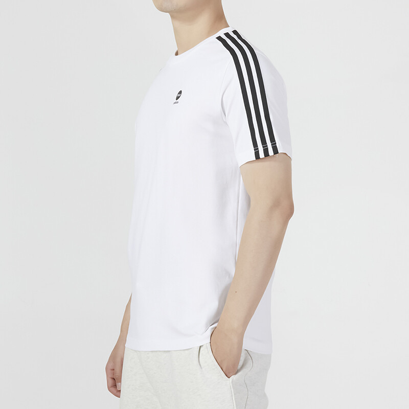 阿迪达斯(Adidas)NEO短袖男装套头衫夏季款运动服透气时尚潮流三条纹圆领上衣T恤衫