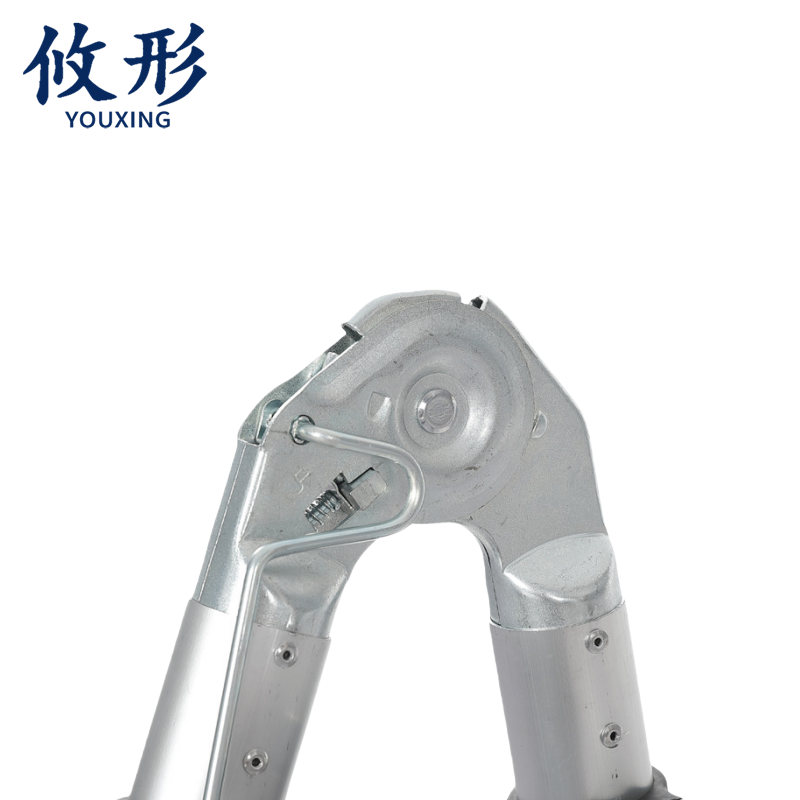 攸形 多功能梯子高清大图