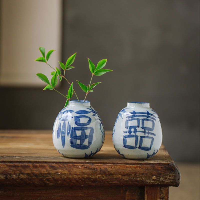 放心青花陶瓷小花瓶ins文艺手绘干花插花瓶摆件客厅桌面装饰品