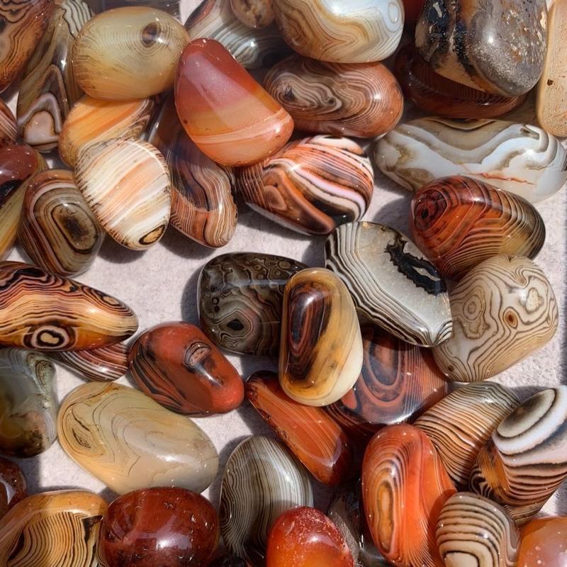 2厘米左右马达加斯加缠丝玛瑙挂件手玩件随机发货一颗价格挂件