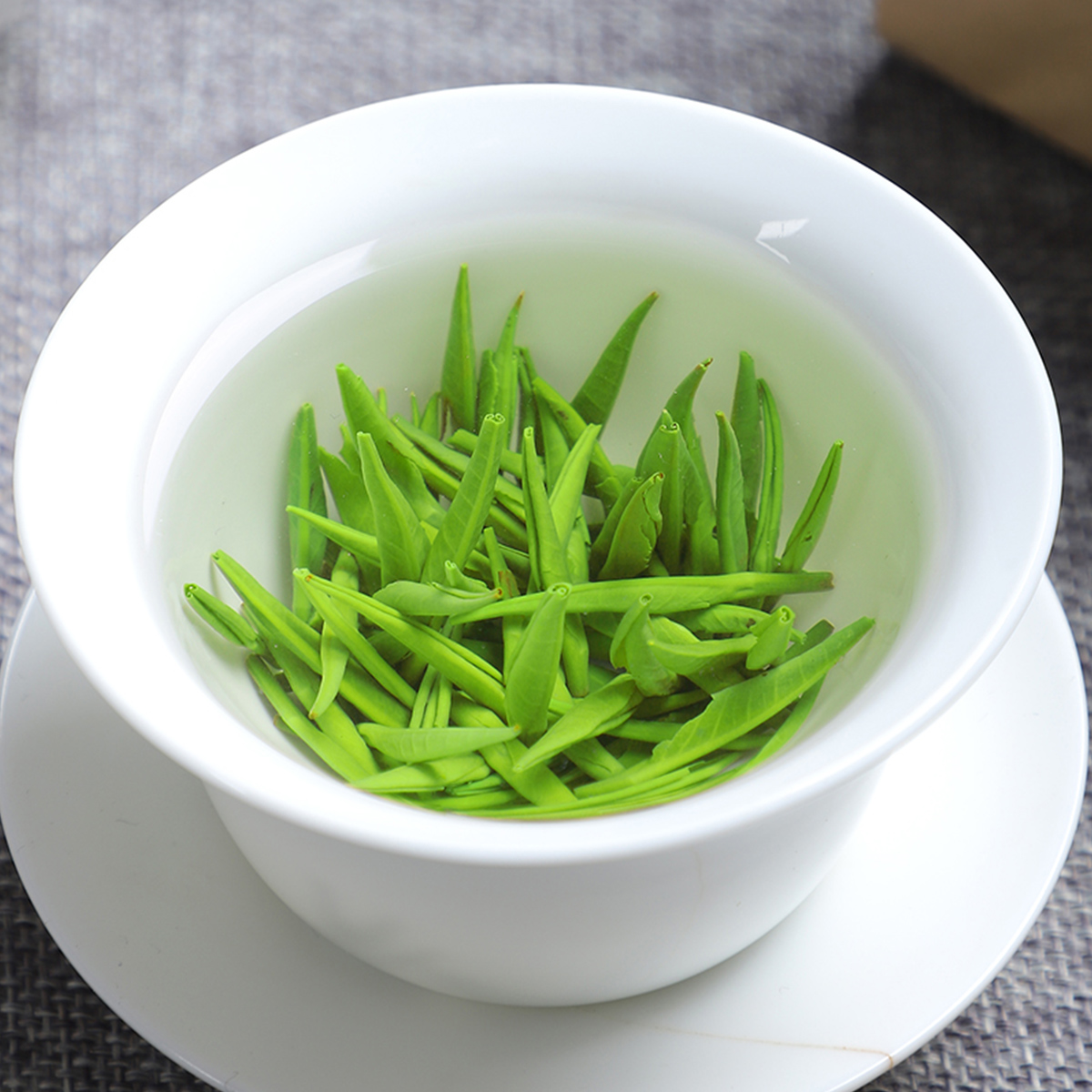 源御露 新茶绿茶雀舌茶叶明前春茶竹叶青嫩芽茶芳华小蓝两罐共250g高清大图