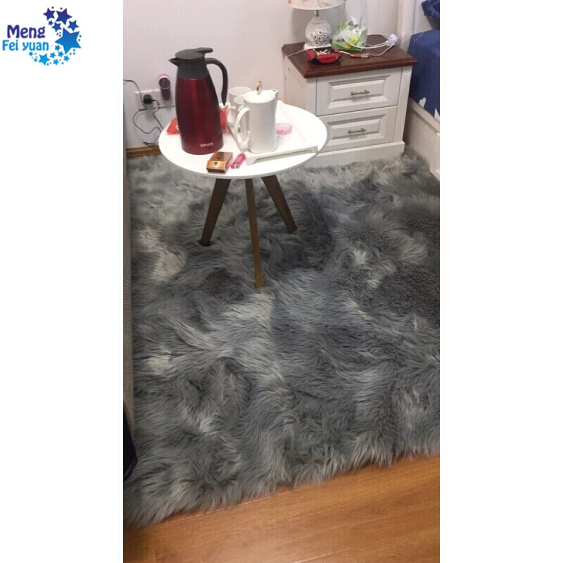 优百思 白色长毛地垫飘窗拍照卧室仿羊毛地毯毛毛垫子可爱床边毯客厅橱窗